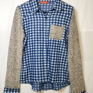 Lulumari Long Sleeve Women's Button Down Shirt Size M